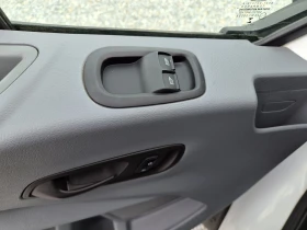 Ford Transit 2.0 TDCi, Климатик, Евро 6, снимка 11