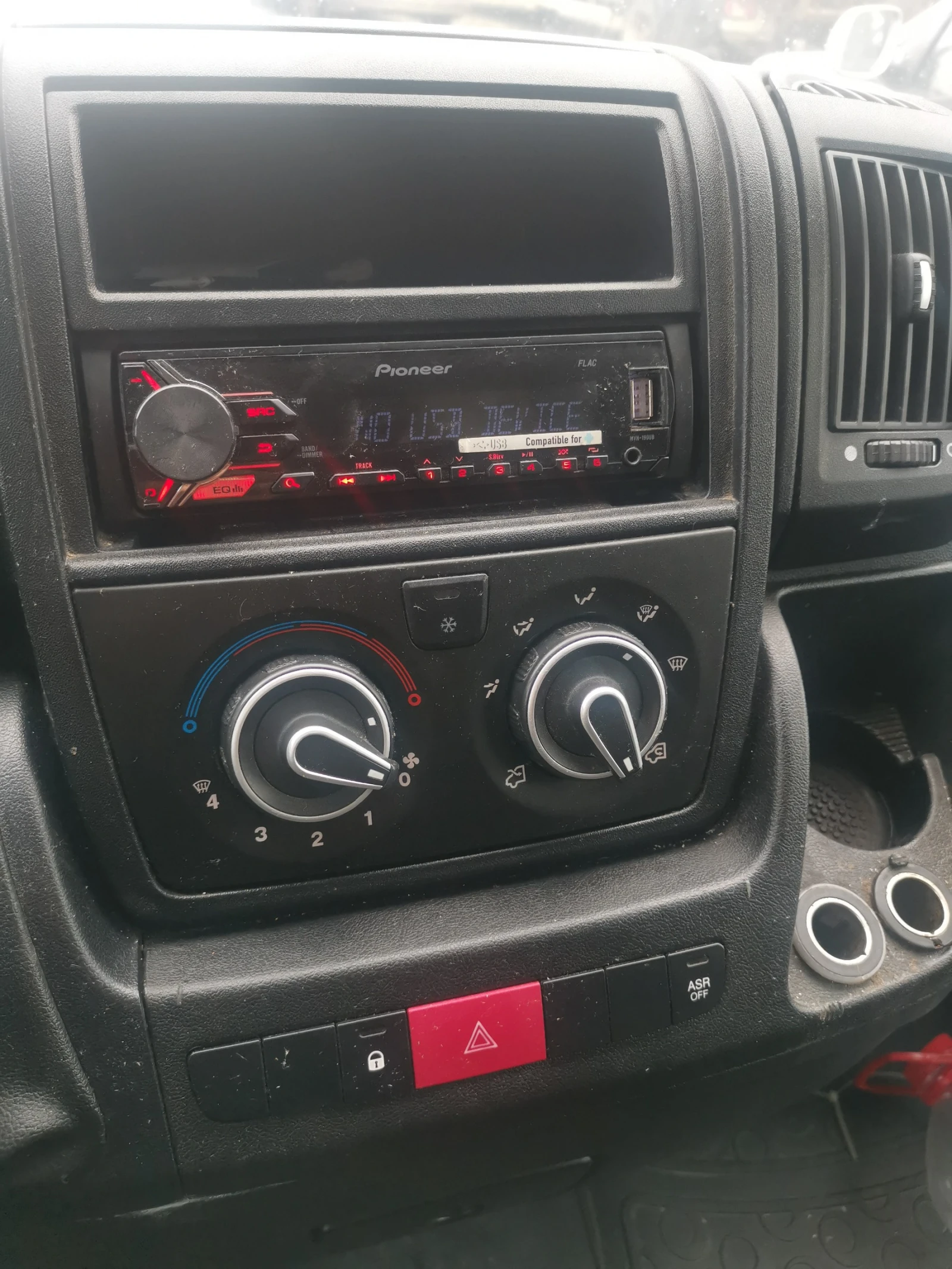 Citroen Jumper  - изображение 7