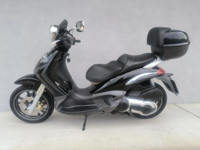 Piaggio Beverly 500 ie, 2004 година, 25.387 км., снимка 7 - Мотоциклети и мототехника - 52368212