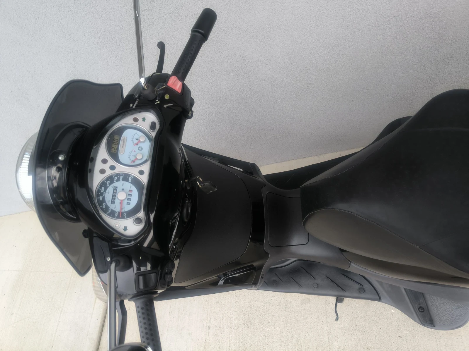 Piaggio Beverly 500 ie, 2004 , 25.387 . | Mobile.bg   5