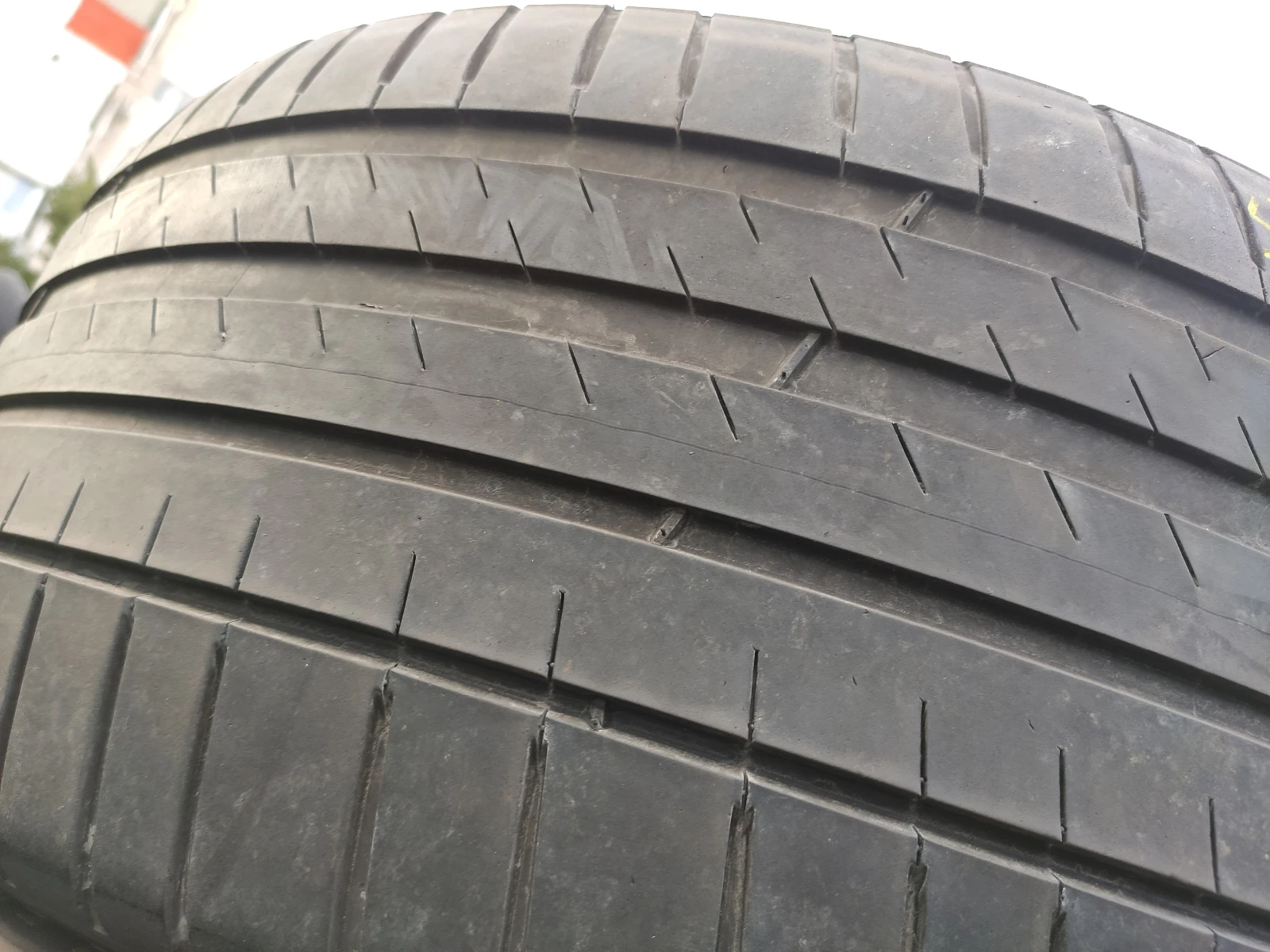  245/40R19 | Mobile.bg   1