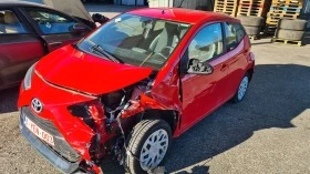 Toyota Aygo 1.0i, снимка 2