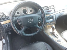 Mercedes-Benz E 320 Комби, снимка 8