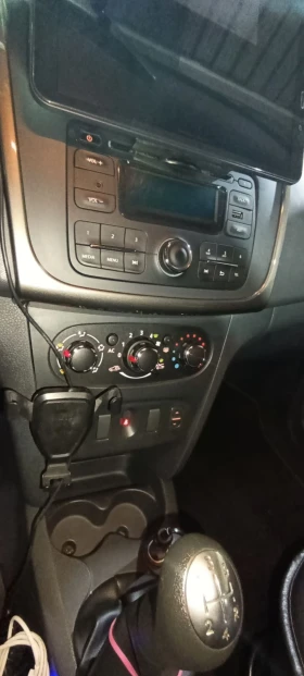 Dacia Logan, снимка 12