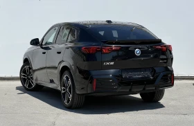 BMW iX2 xDrive30, снимка 4