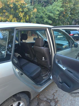 Toyota Corolla verso Не, снимка 6