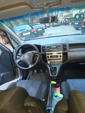 Toyota Corolla verso Не, снимка 7