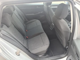 VW Golf 8 2.0TDI | Mobile.bg    13
