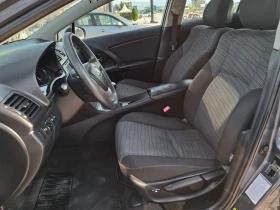Toyota Avensis 1.8i/НАВИ/КАМЕРА/180000КМ - 13800 лв. - 19932263 9