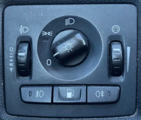 Volvo V50 1.6D/6 СКОРОСТИ/КЛИМАТРОНИК - 8799 лв. / 4498.86 € - 73662233 14