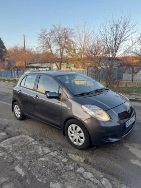Toyota Yaris, снимка 1