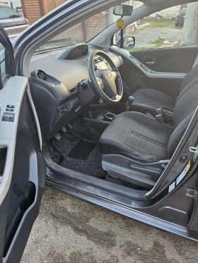 Toyota Yaris, снимка 11