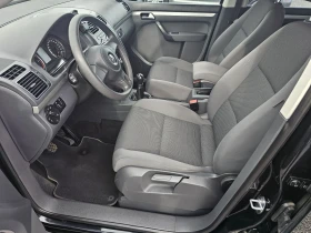VW Touran 1.6TDI 6CK. NAVI! - 6850 € / 13397.44 лв. - 58616183 9