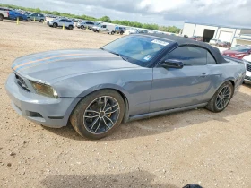 ������ Ford Mustang
