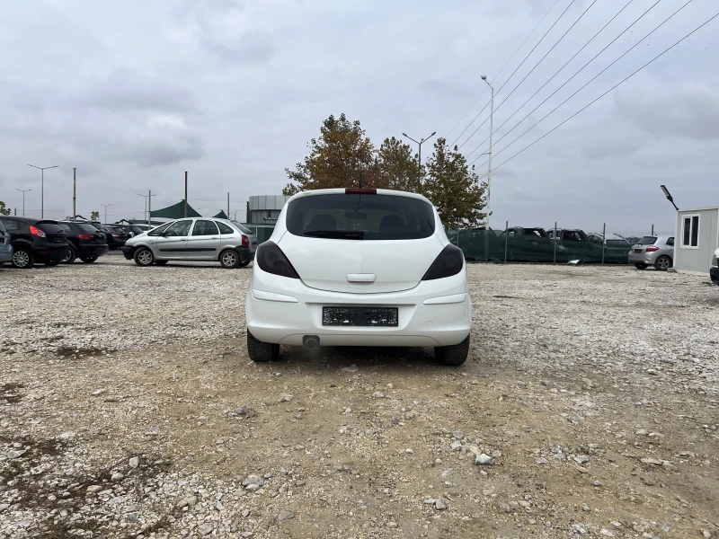 Opel Corsa 1, 2 GPL-TECH EDITCION, снимка 8 - Автомобили и джипове - 47275631