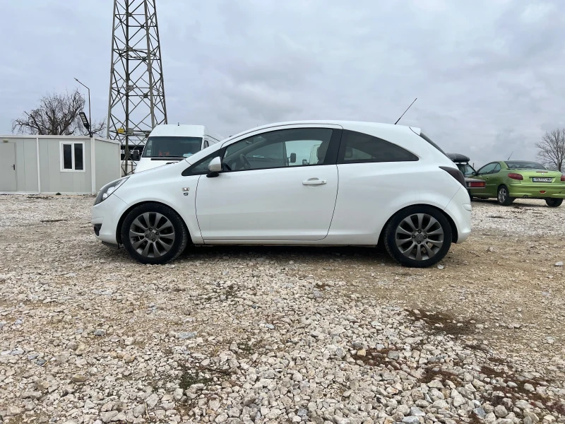 Opel Corsa 1, 2 GPL-TECH EDITCION, снимка 6 - Автомобили и джипове - 47275631