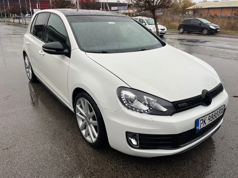 VW Golf, снимка 11 - Автомобили и джипове - 47930382