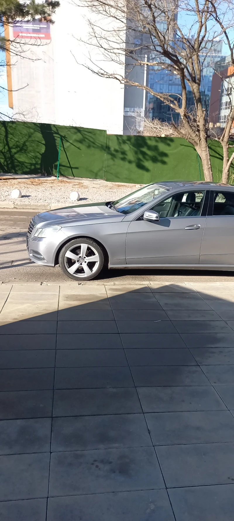 Mercedes-Benz E 220 Сди, снимка 6 - Автомобили и джипове - 49280004