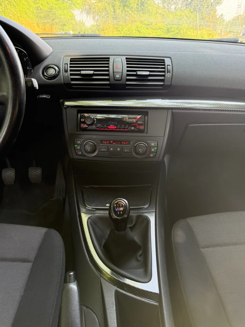 BMW 118, снимка 9 - Автомобили и джипове - 51040649