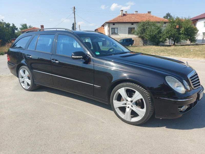 Mercedes-Benz E 320 Комби, снимка 3 - Автомобили и джипове - 52256064