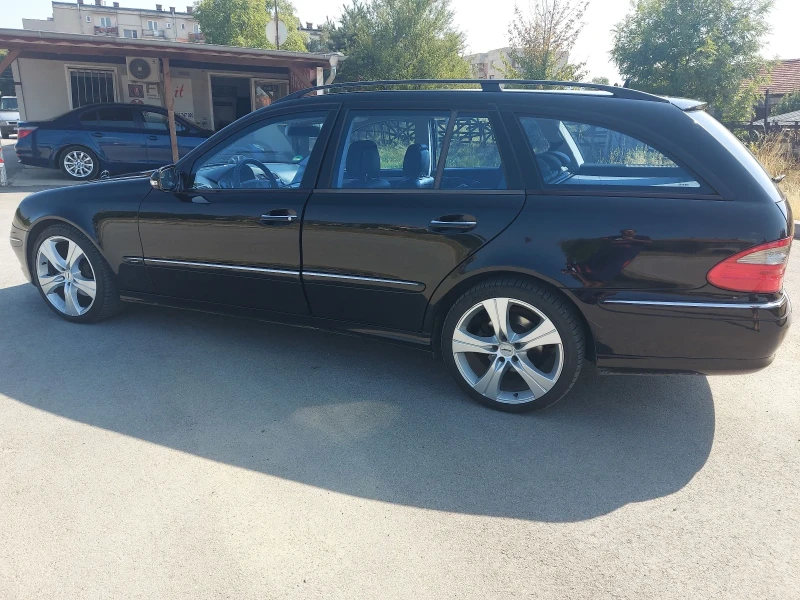 Mercedes-Benz E 320 Комби, снимка 7 - Автомобили и джипове - 52256064