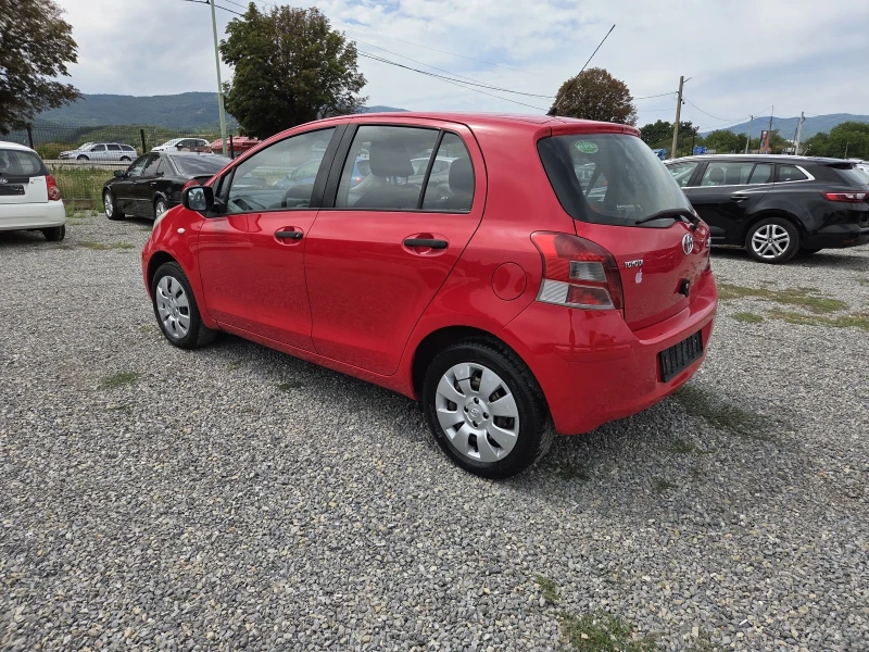 Toyota Yaris 1.0i GPL, снимка 4 - Автомобили и джипове - 51612944