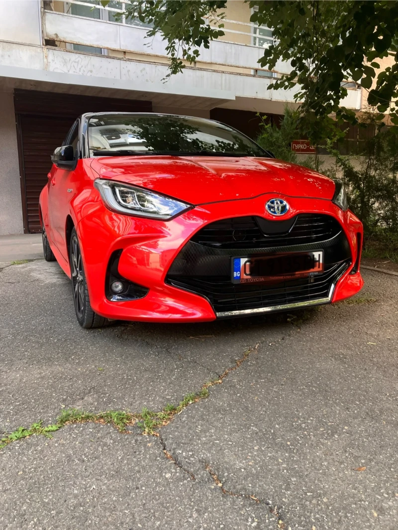 Toyota Yaris цена до 21.12, снимка 11 - Автомобили и джипове - 52450163