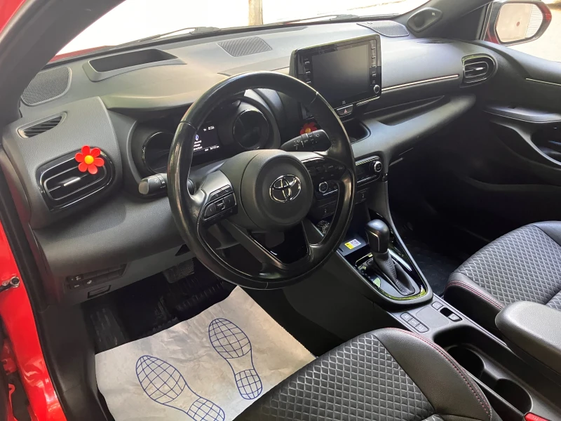 Toyota Yaris цена до 21.12, снимка 7 - Автомобили и джипове - 52450163