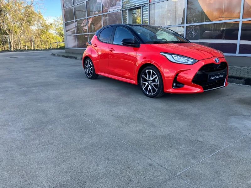 Toyota Yaris цена до 21.12, снимка 13 - Автомобили и джипове - 52450163