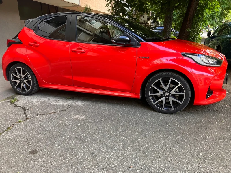 Toyota Yaris цена до 21.12, снимка 5 - Автомобили и джипове - 52450163
