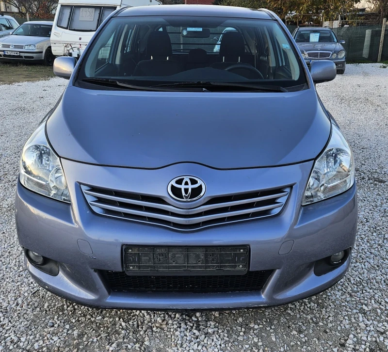 Toyota Corolla verso 1.8 ГАЗ.ИНЖ..PANORAMA , снимка 2 - Автомобили и джипове - 52425868