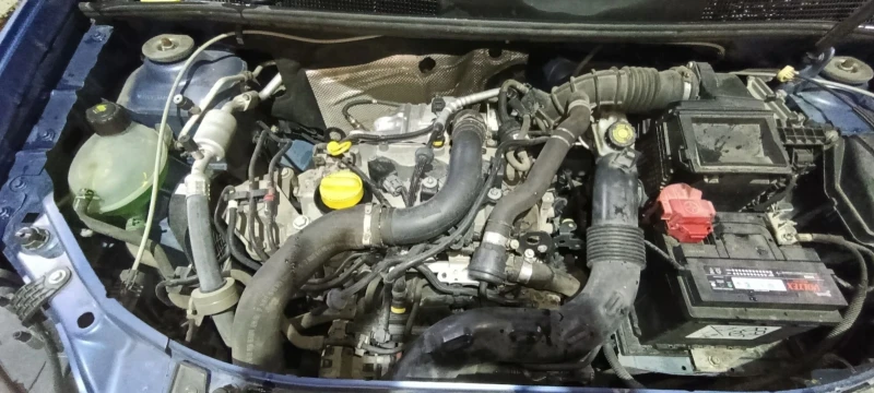 Dacia Logan, снимка 13 - Автомобили и джипове - 52633908