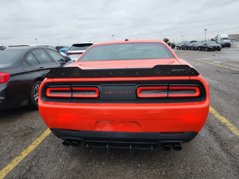 Dodge Challenger HELLCAT* * CARFAX * * АВТО КРЕДИТ * * , снимка 6 - Автомобили и джипове - 53065691