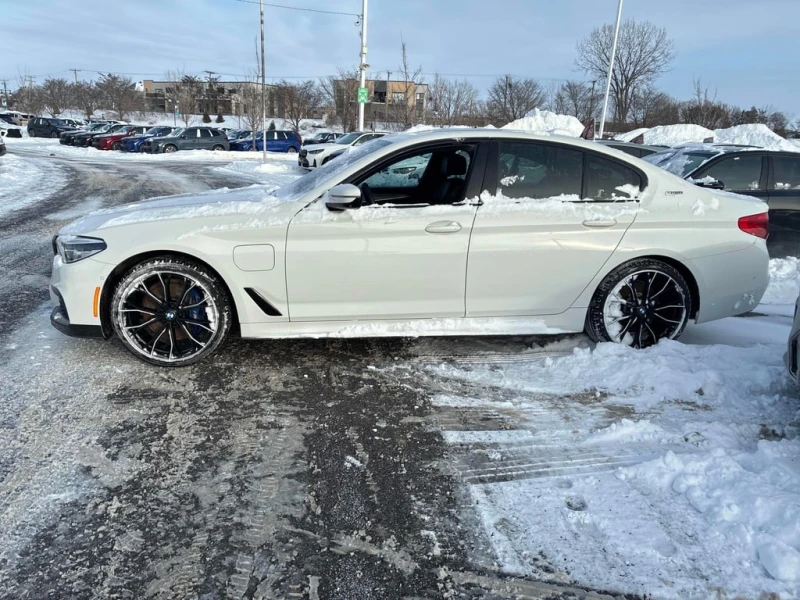 BMW 530E * xDrive iPerformance * CARFAX * ЦЕНА ДО БГ, снимка 2 - Автомобили и джипове - 53304471