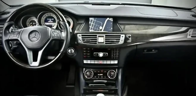 Mercedes-Benz CLS 550, снимка 10 - Автомобили и джипове - 52735762