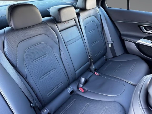 Mercedes-Benz E 53 AMG 4Matic+ = Advanced Plus = Гаранция, снимка 10 - Автомобили и джипове - 54223995