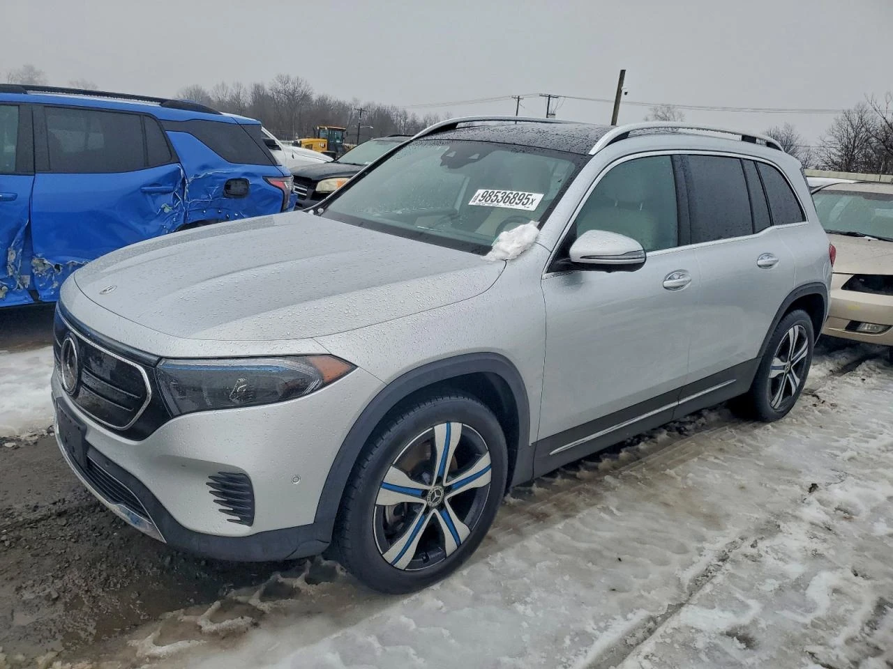 Mercedes-Benz EQB 300, снимка 1