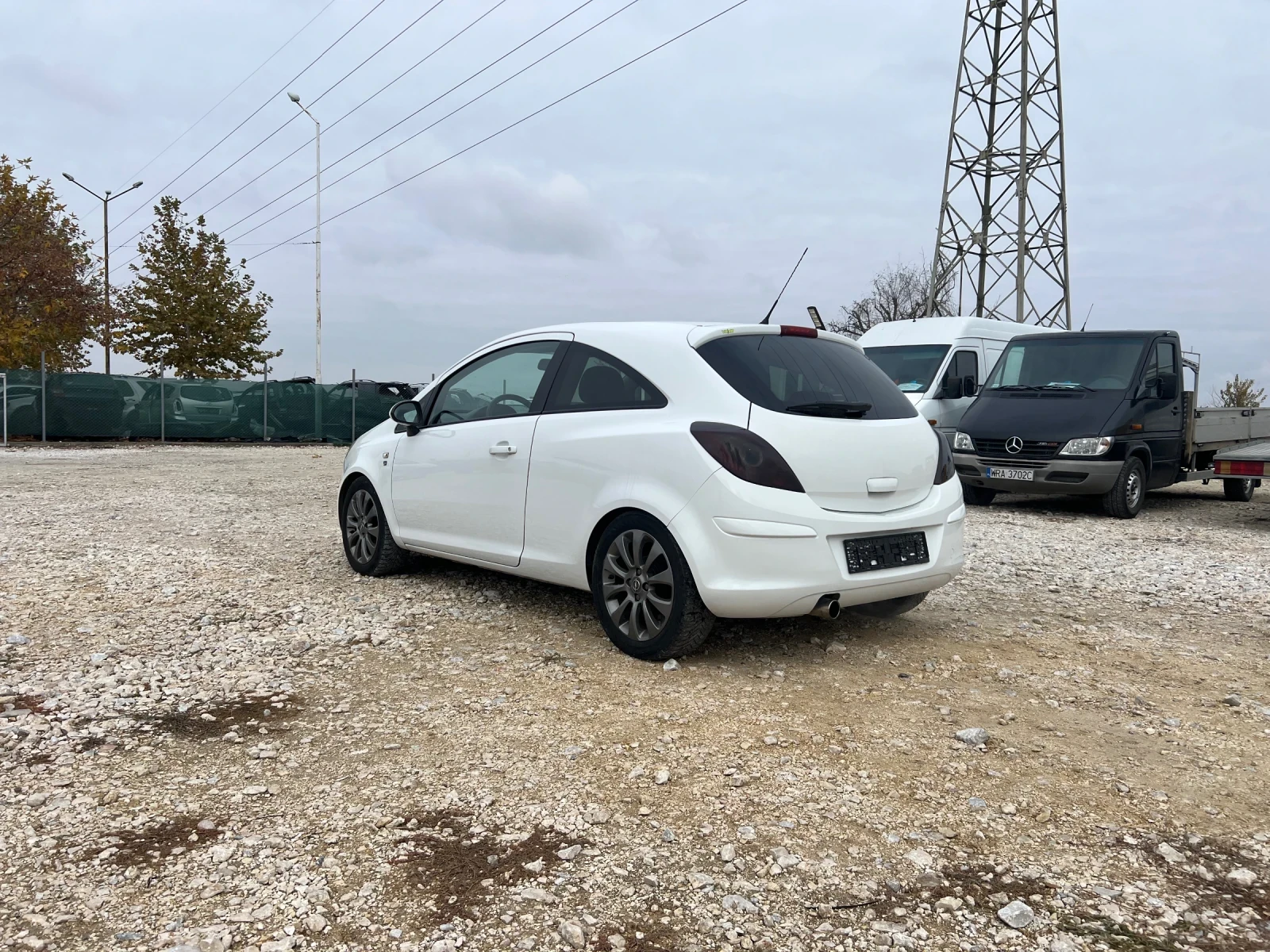 Opel Corsa 1, 2 GPL-TECH EDITCION - изображение 4