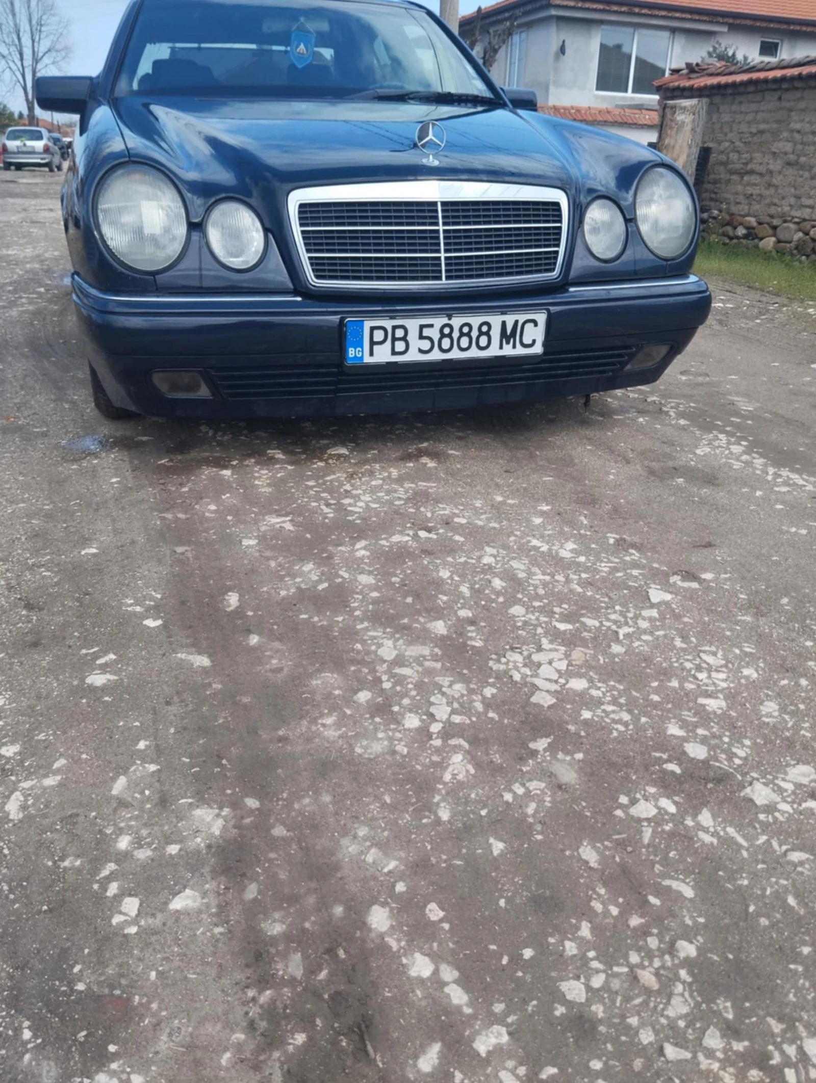 Mercedes-Benz E 290 290 TD - изображение 2