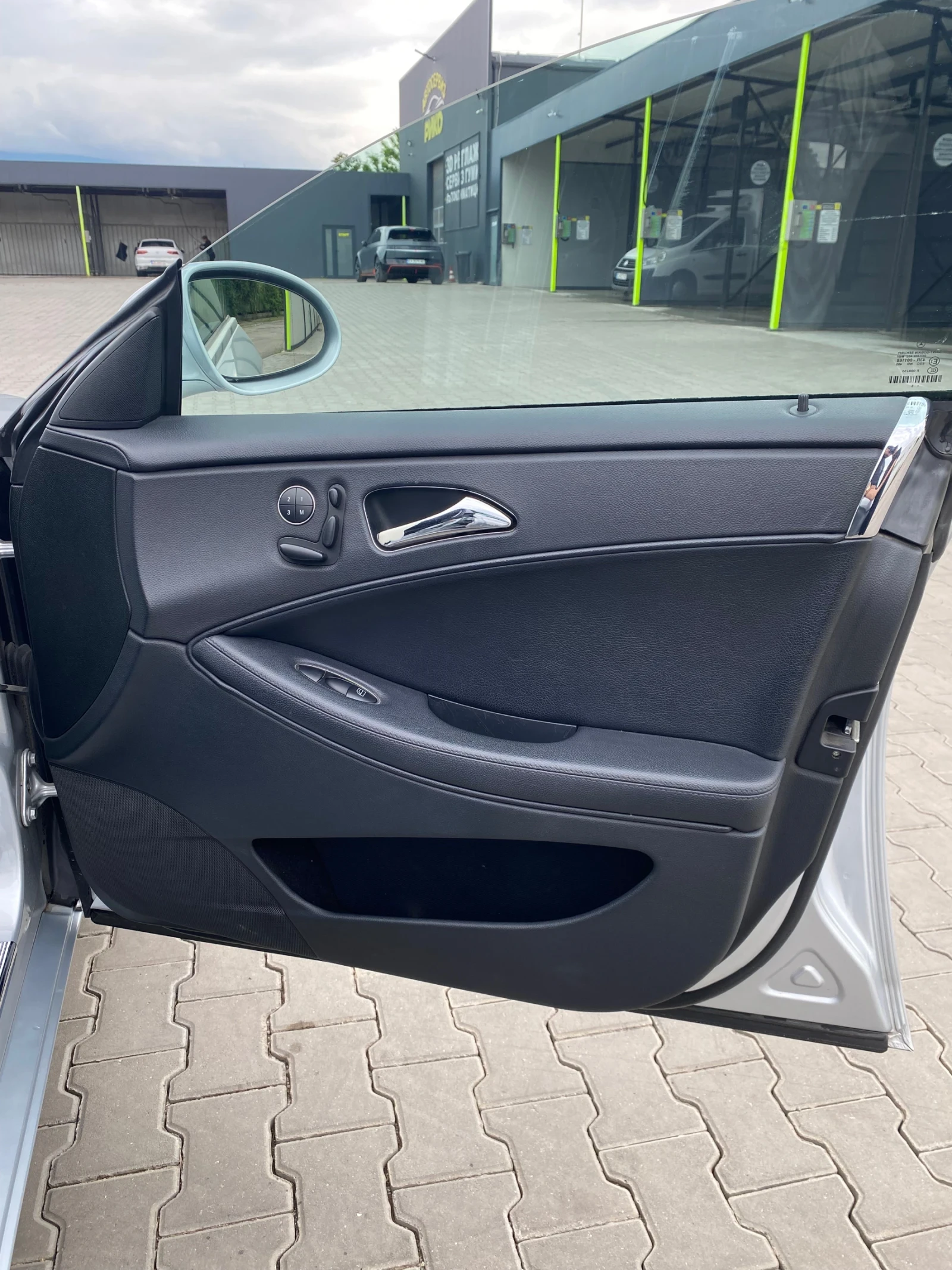 Mercedes-Benz CLS 350  - изображение 10