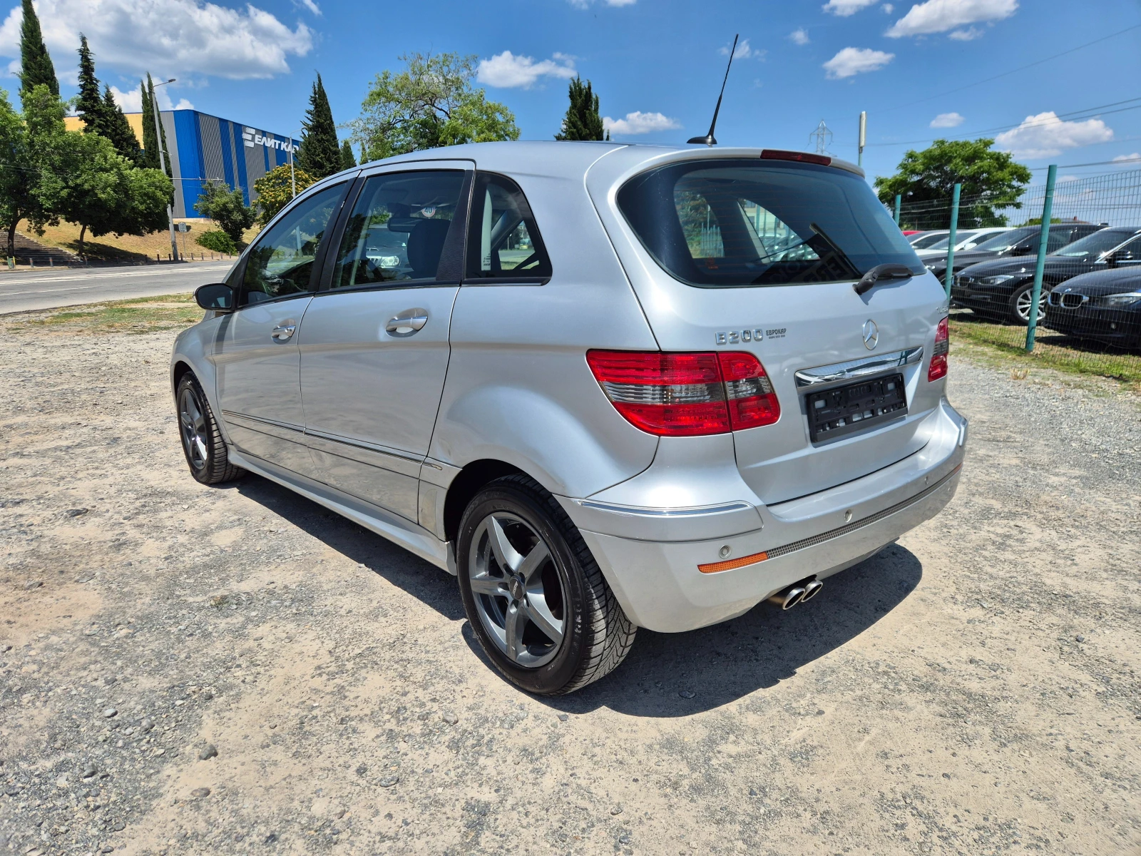 Mercedes-Benz B 200 2.0i 200кс - изображение 3