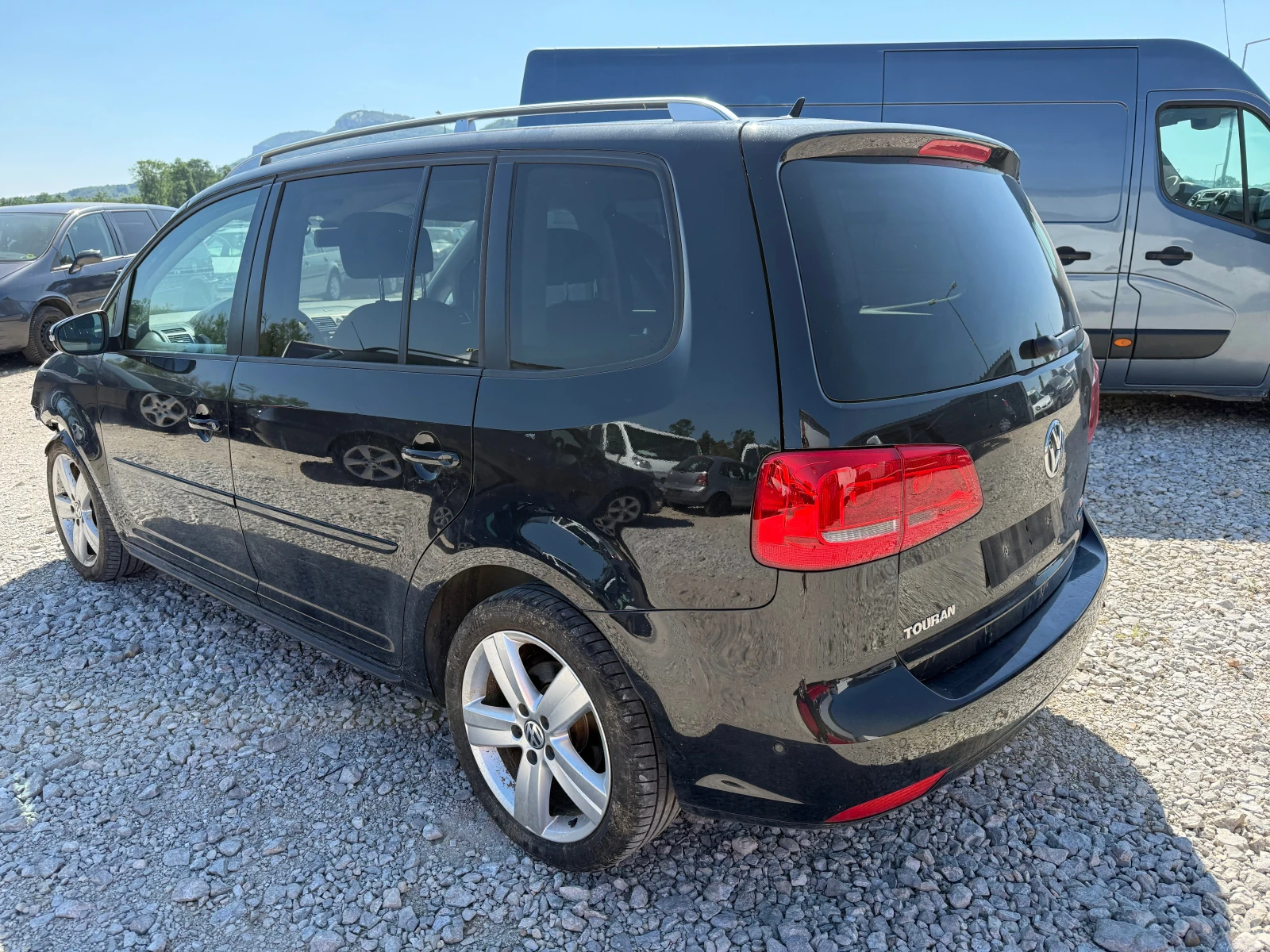 VW Touran УДАРЕН !! РЕАЛНИ 120000 км - изображение 5
