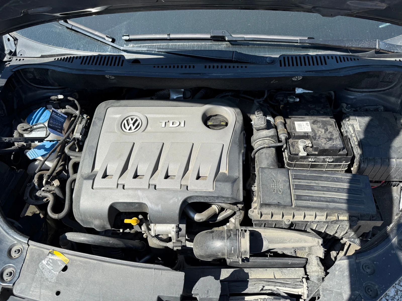 VW Touran УДАРЕН !! РЕАЛНИ 120000 км - изображение 10