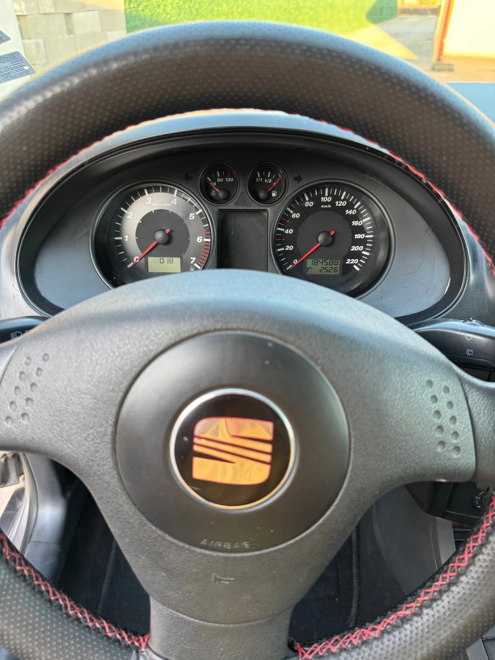 Seat Ibiza  - изображение 7