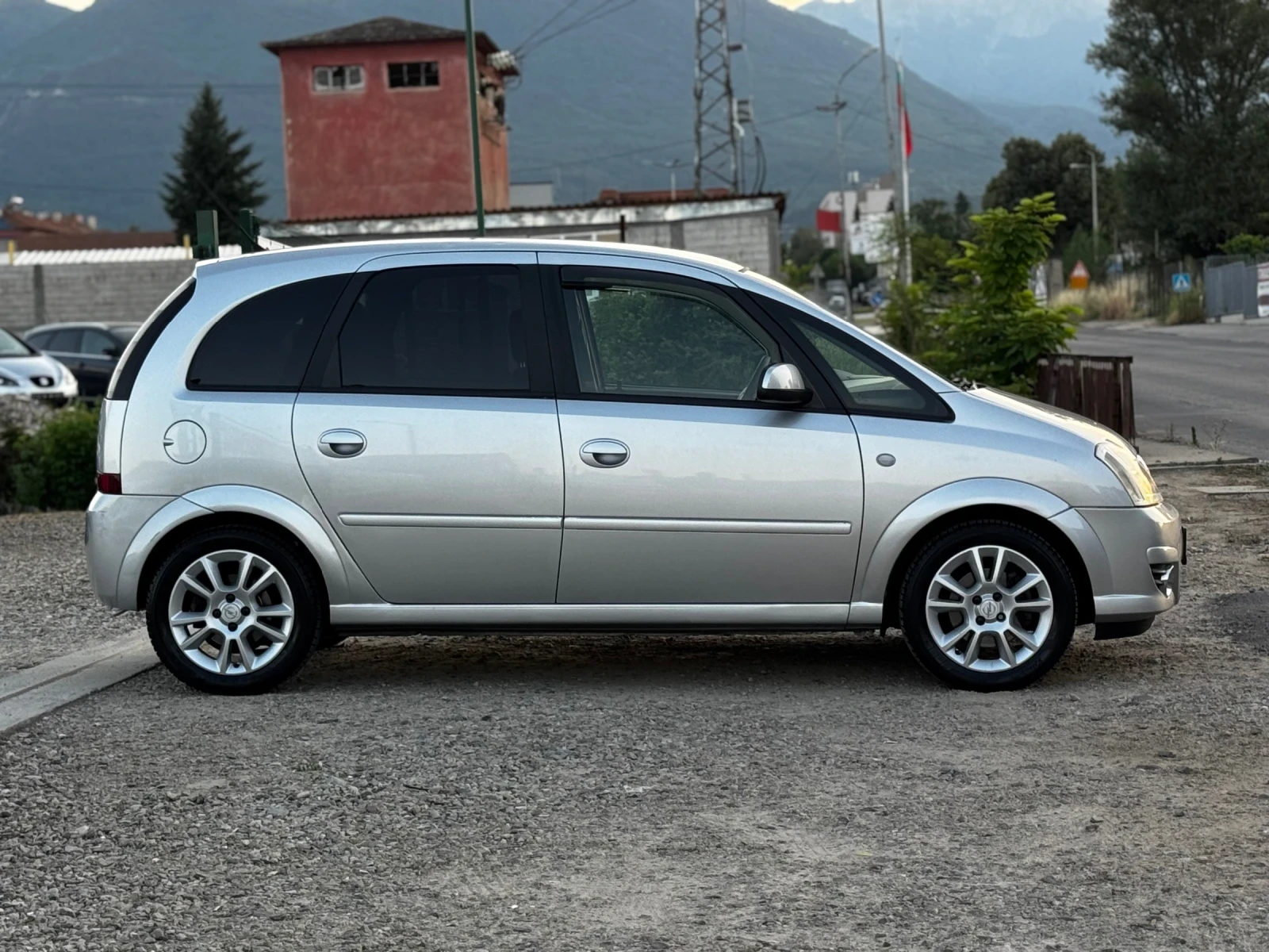 Opel Meriva 1.6i 101Hp ГАЗ  - изображение 6
