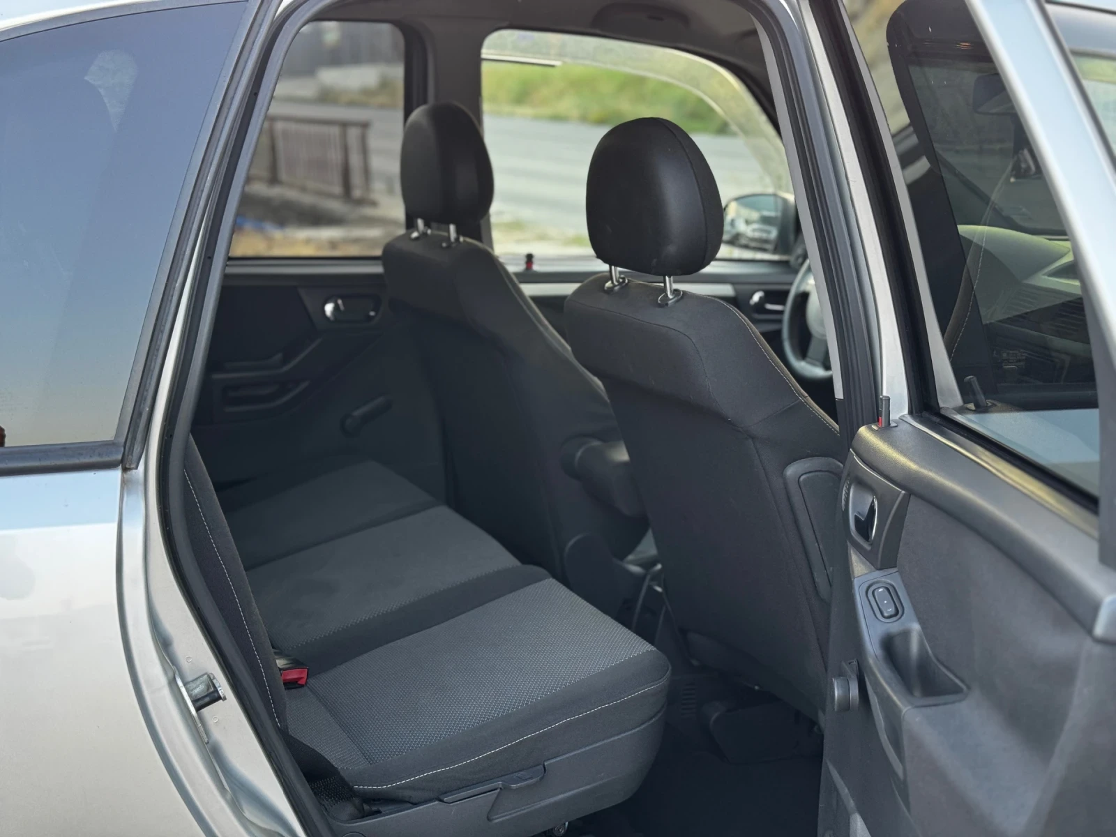 Opel Meriva 1.6i 101Hp   | Mobile.bg   12