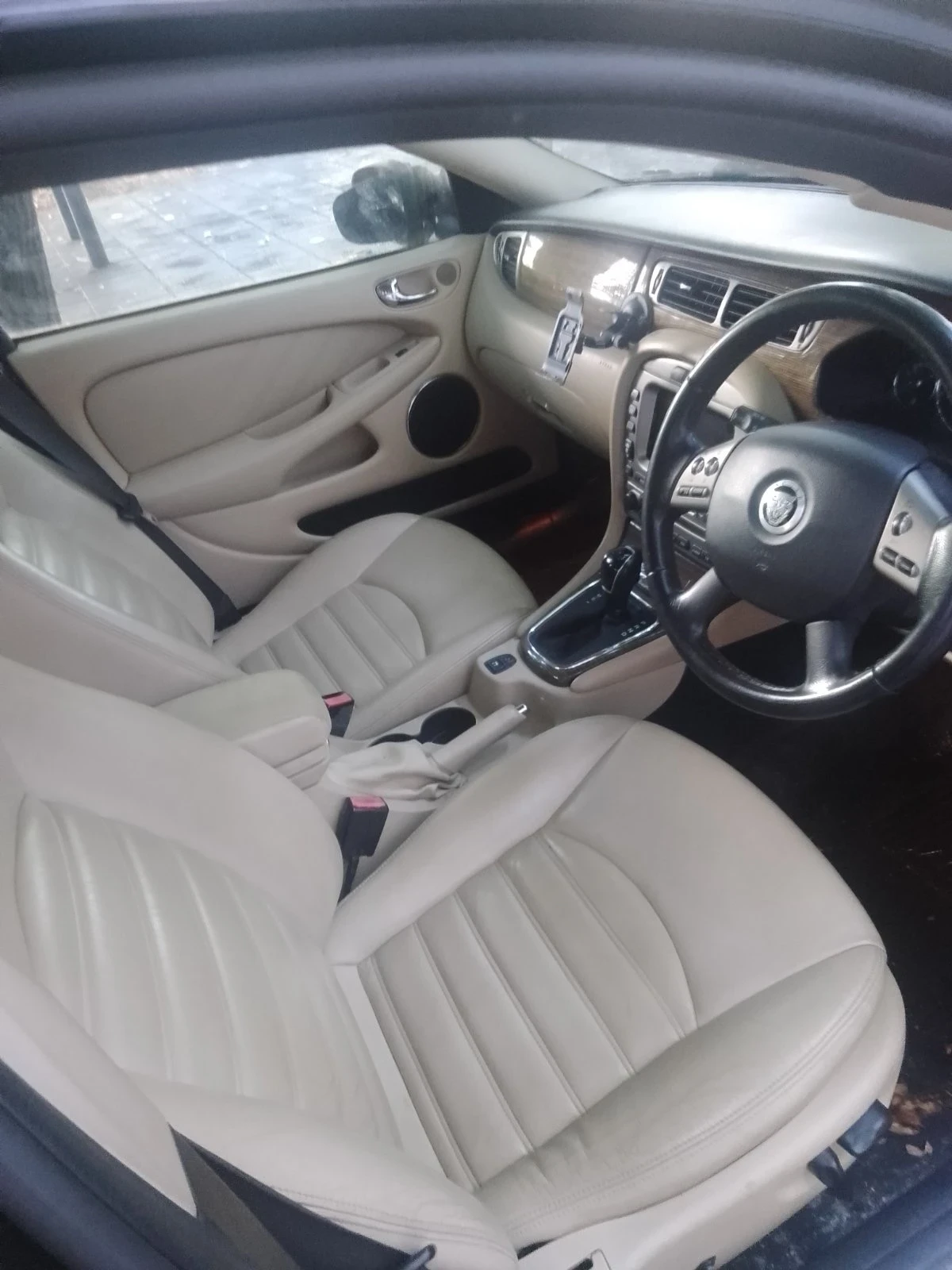 Jaguar Xj  - изображение 4