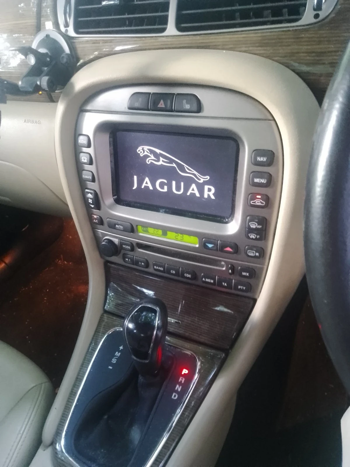 Jaguar Xj  - изображение 3