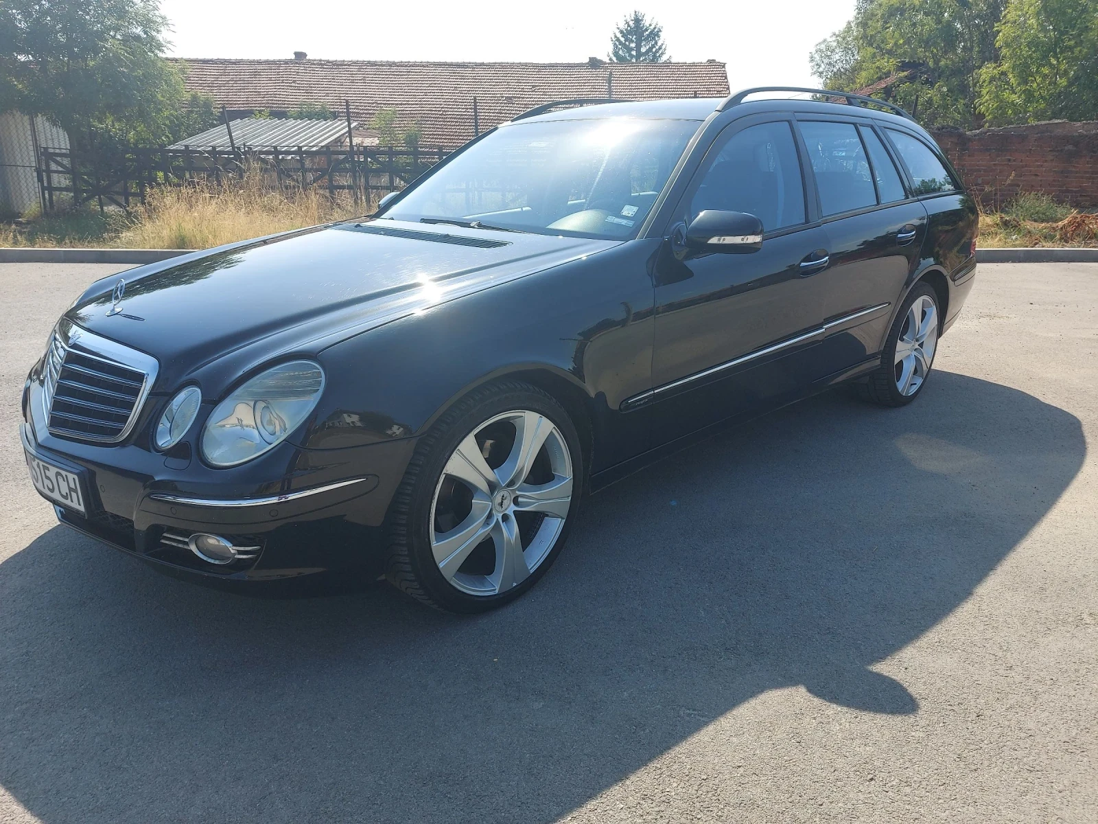 Mercedes-Benz E 320  | Mobile.bg   11