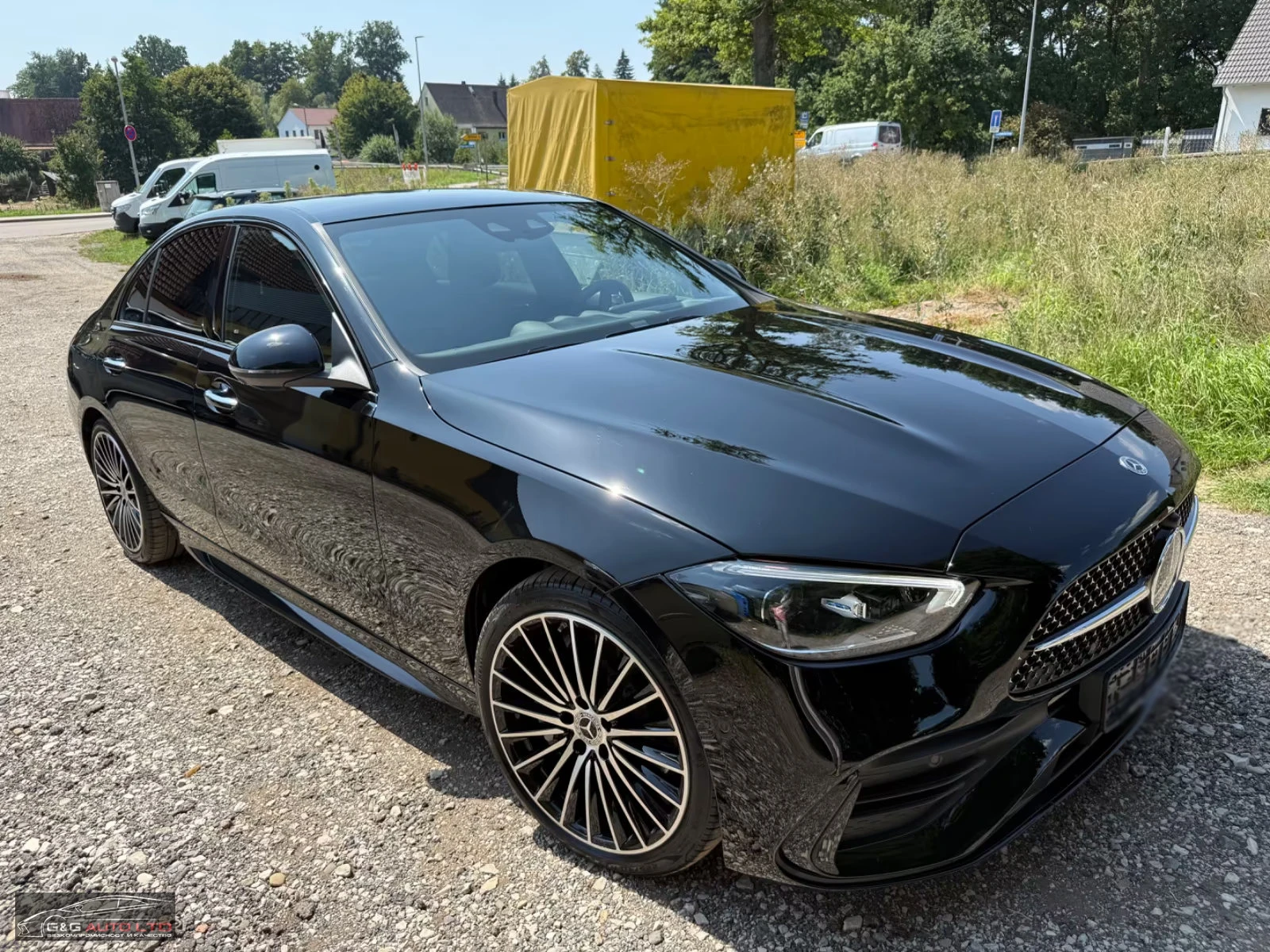 Mercedes-Benz C 300 LIM./265HP/AMG-LINE/MEMORY/HEAD-UP/CARPLAY/760f - изображение 4